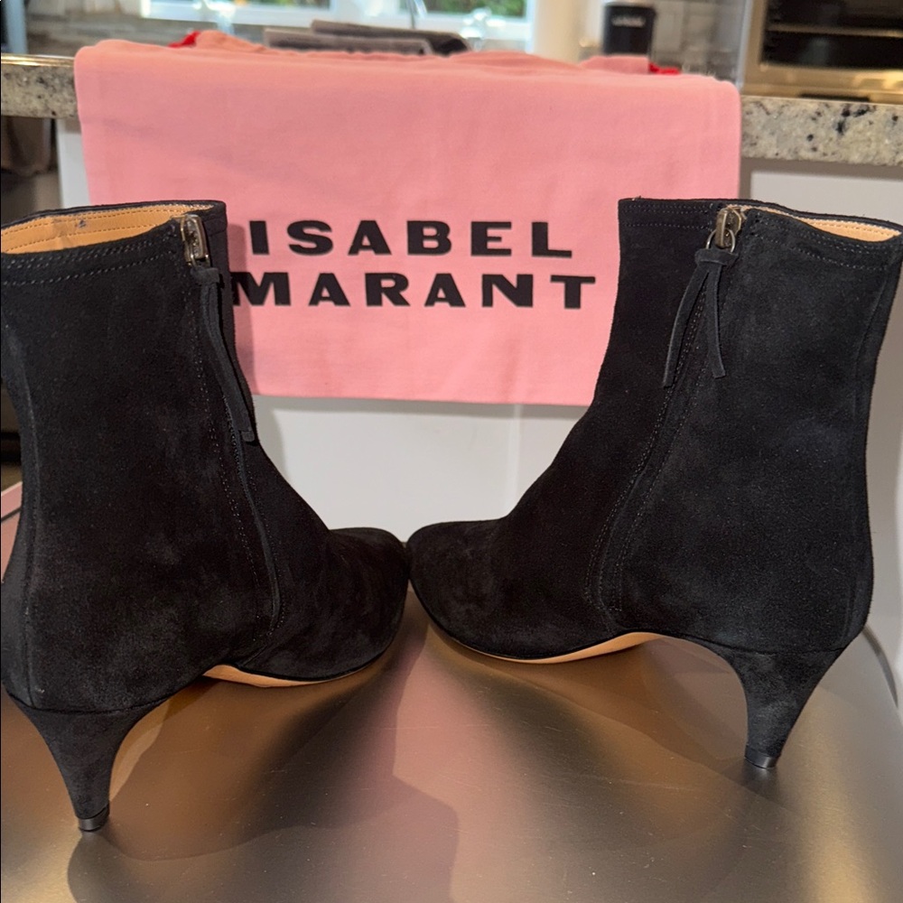 NIB Isabel Marant Black Suede Heeled Boots - Picture 5 of 10